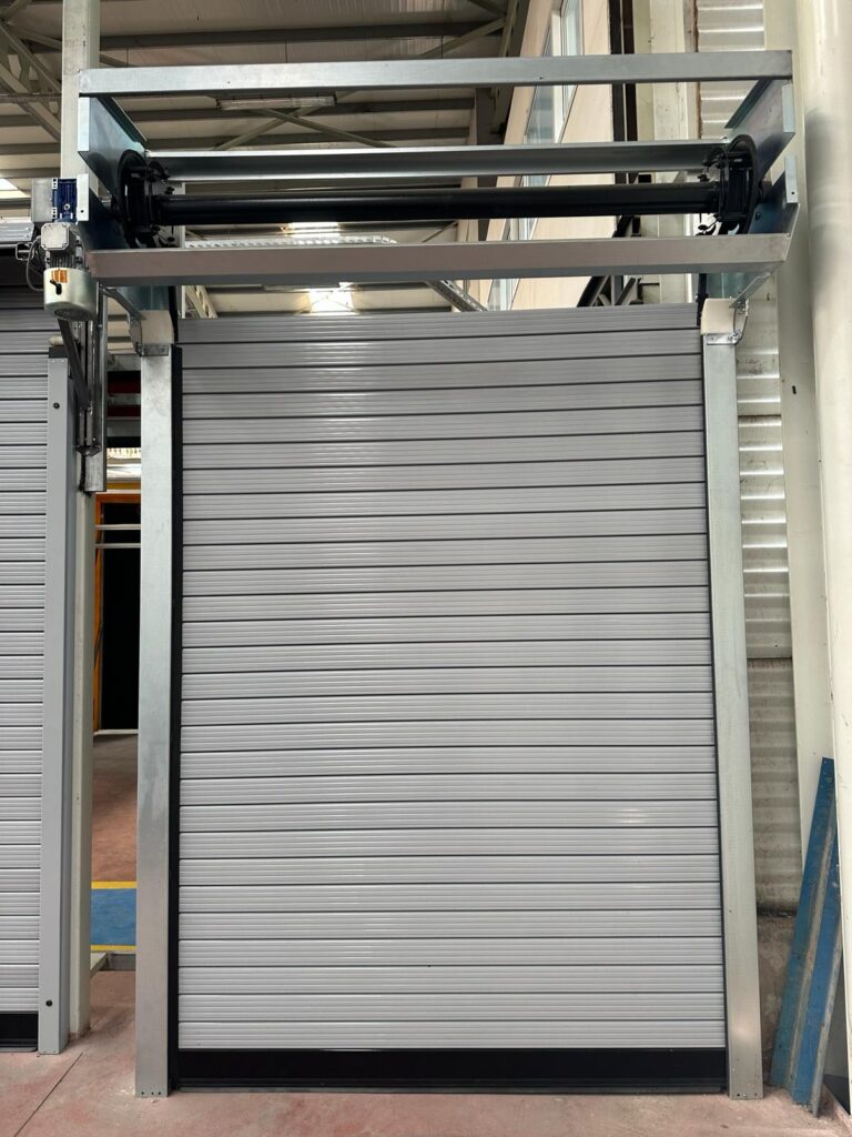 Berdoor Alüminyum Sarmal Kapılar